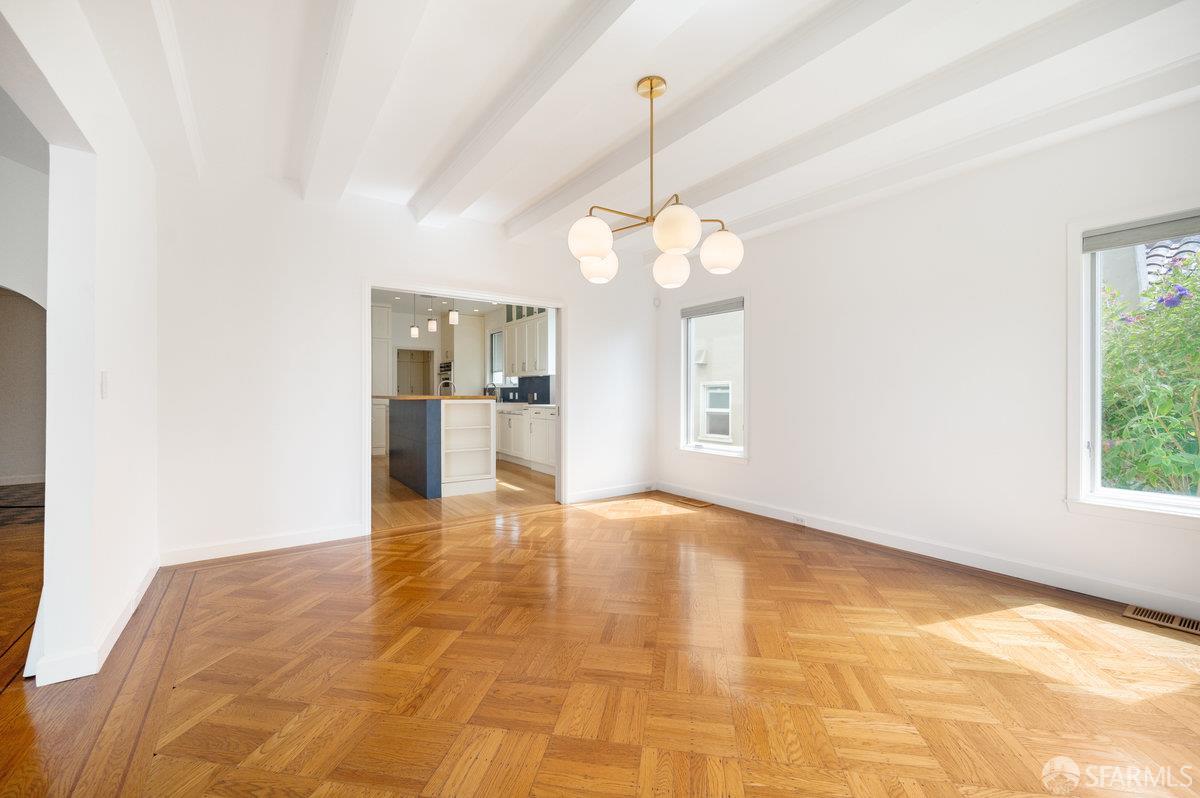 351 Santa Ana Avenue