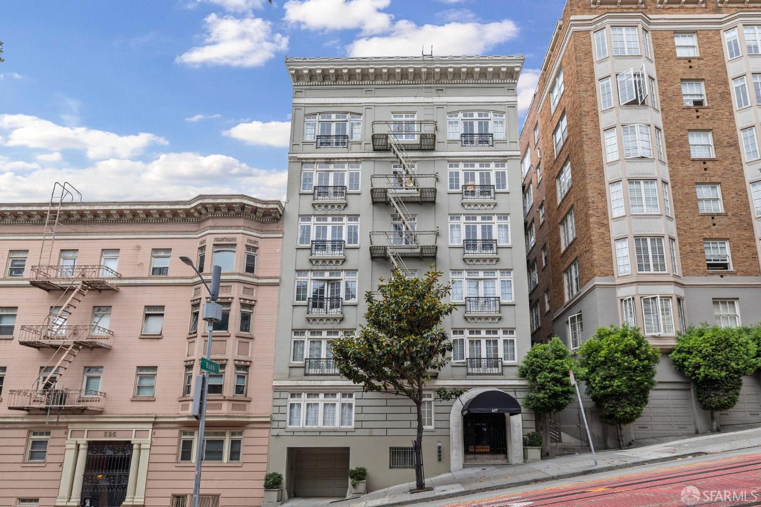 637 Powell Street
