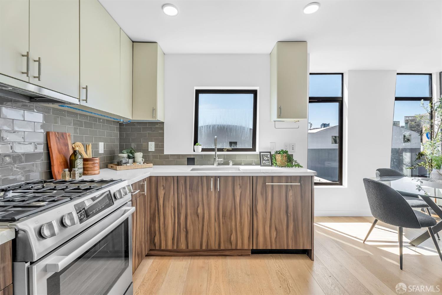 236 Shipley Street # 405