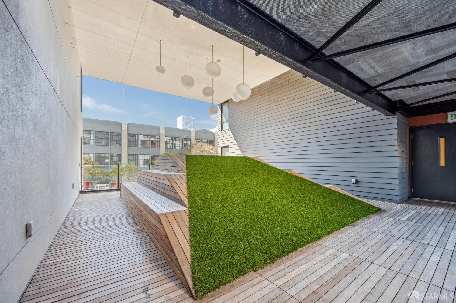 1288 Howard Street # 317