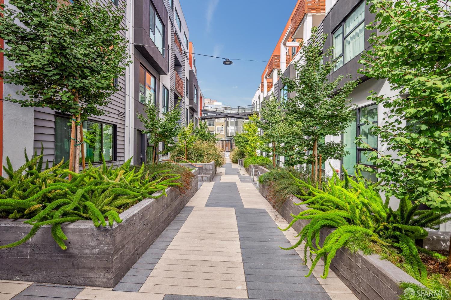 1288 Howard Street # 317