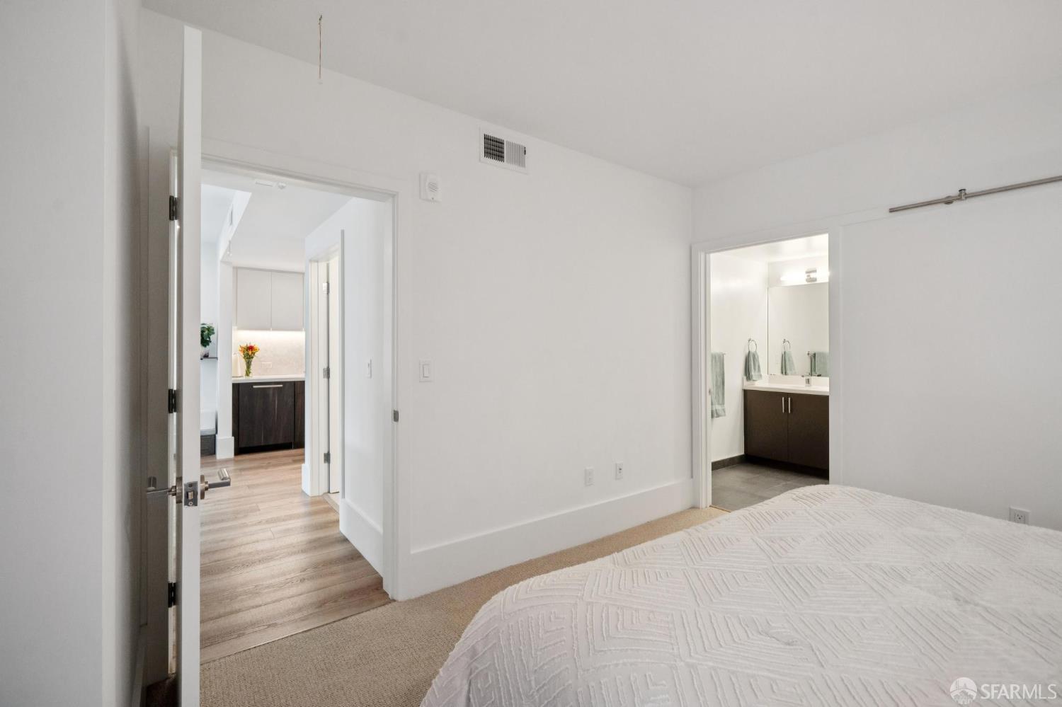 1288 Howard Street # 317