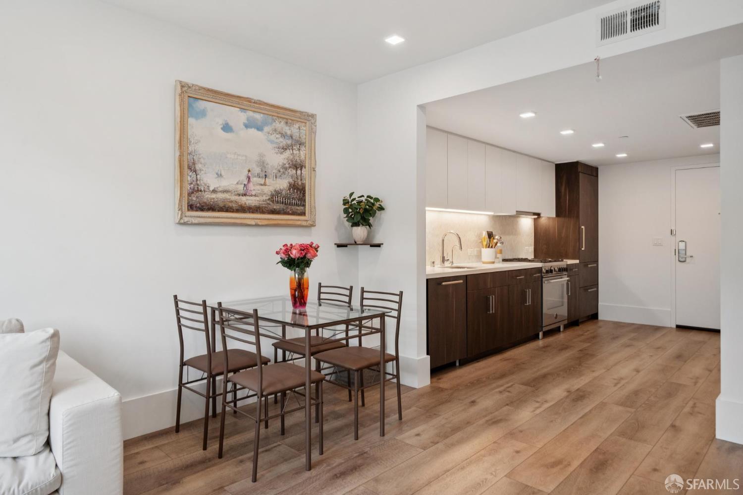 1288 Howard Street # 317