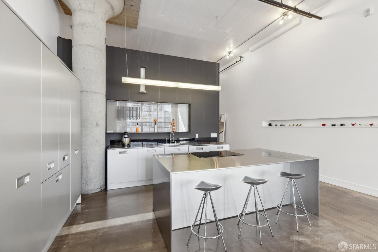 461 2nd Street # 558T