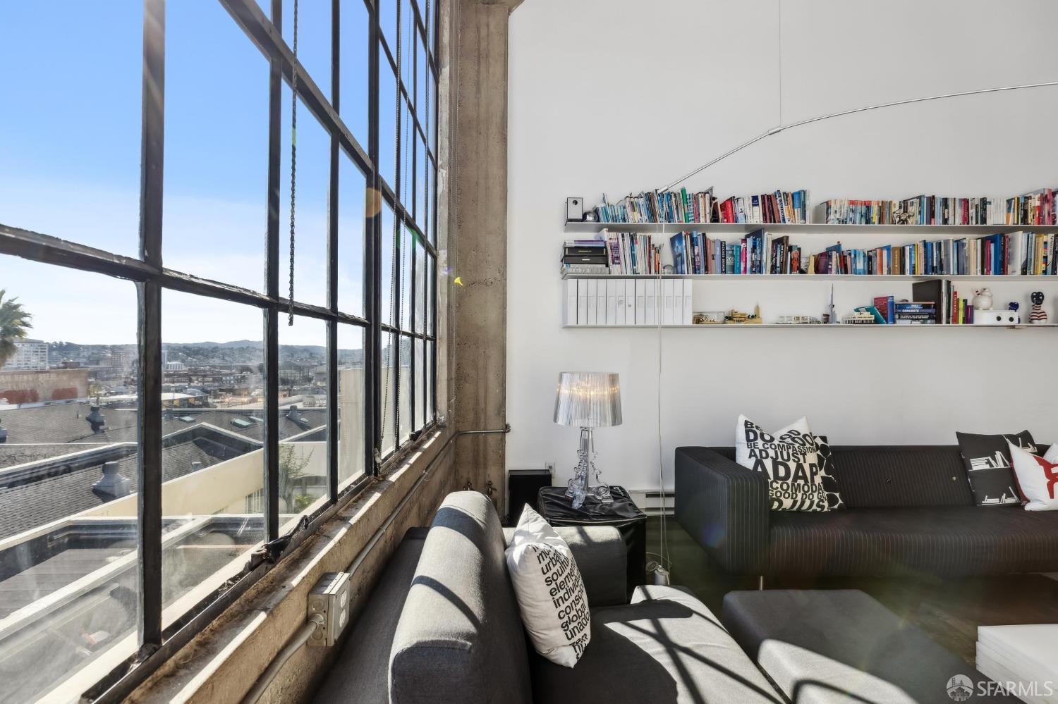 461 2nd Street # 558T