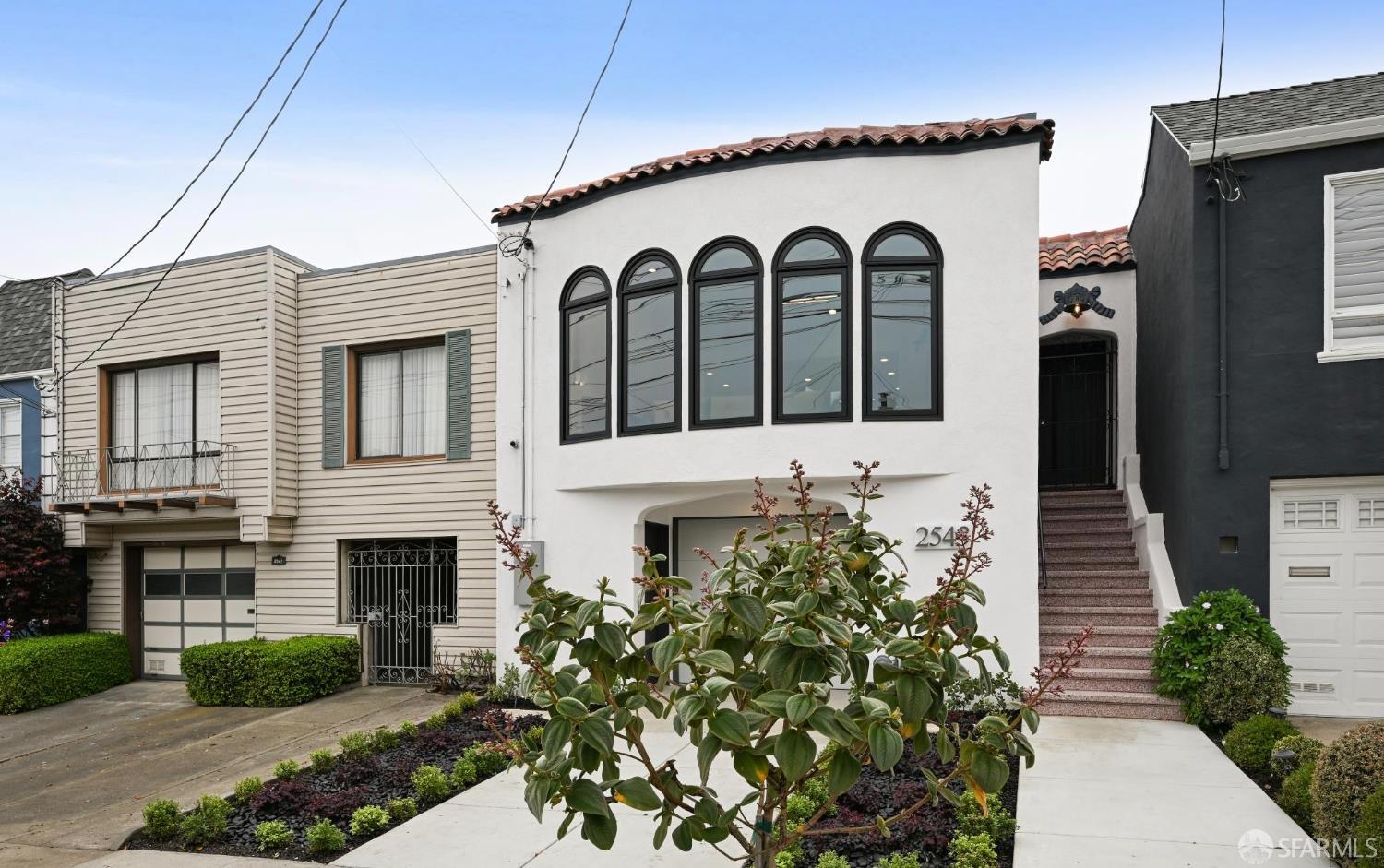 2543 16th Avenue