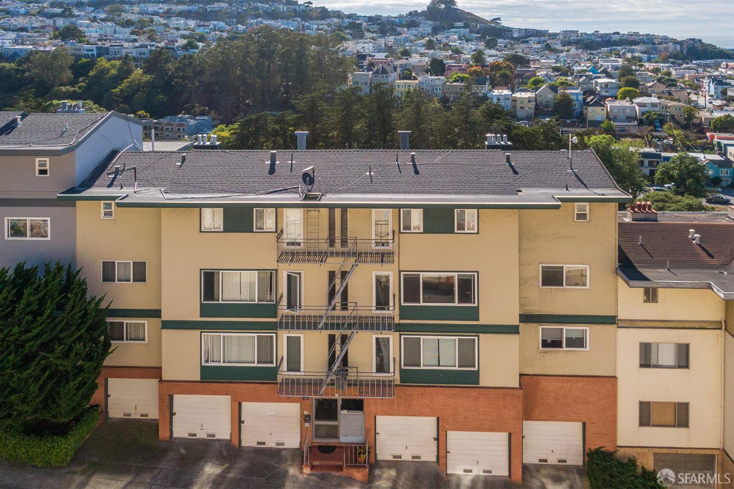 455 Warren Drive