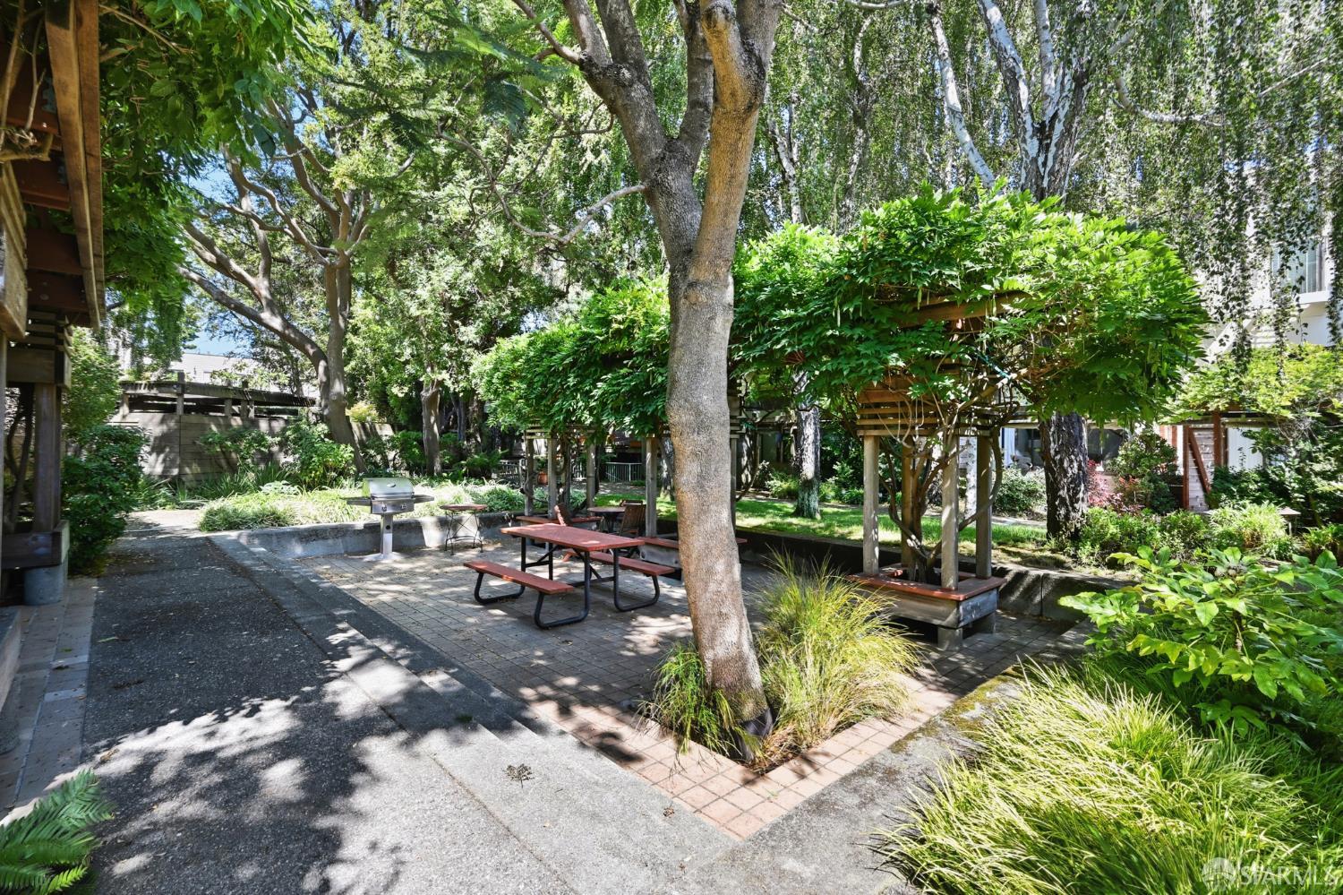 345 Church Street # 2B