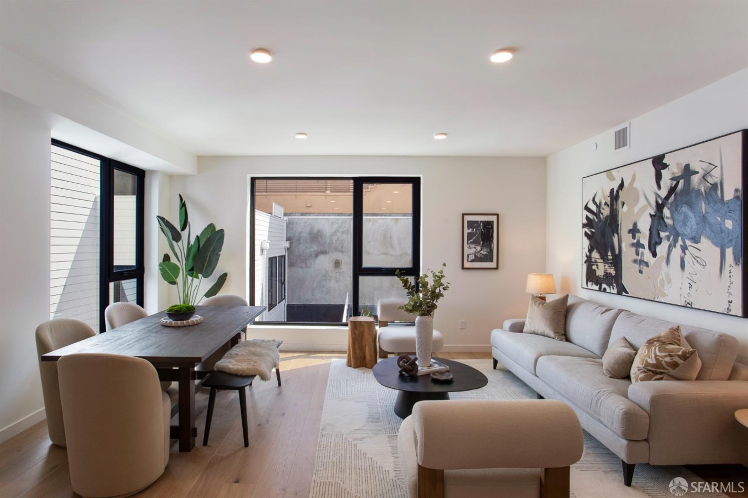 915 North Point Street # J4