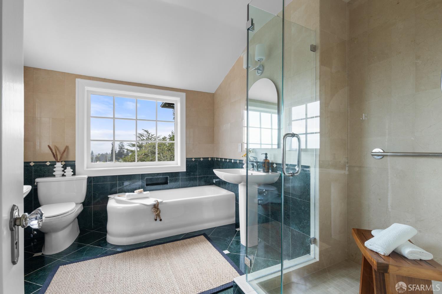 1842 Leimert Boulevard