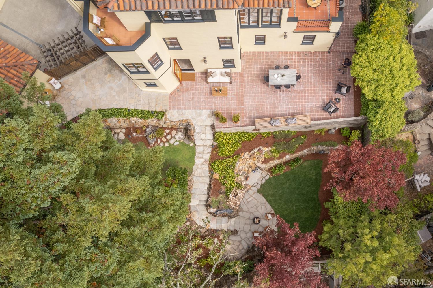 1842 Leimert Boulevard