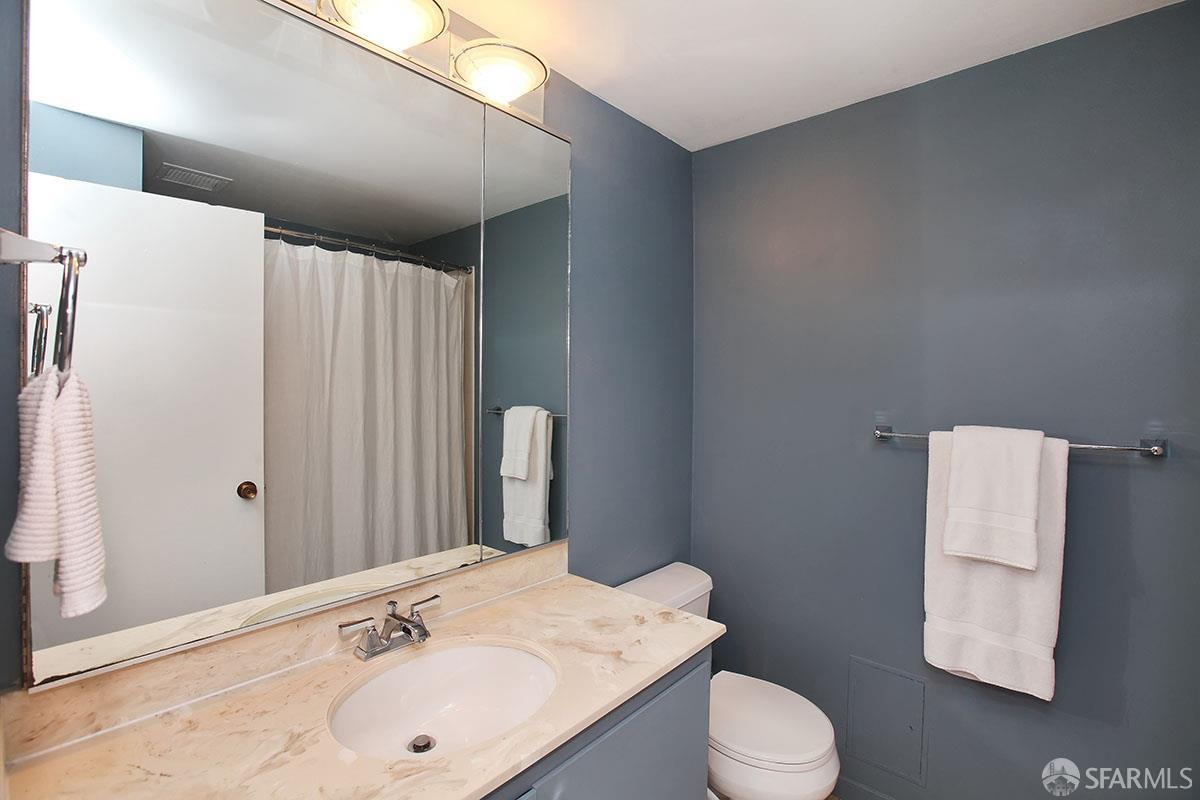 1000 North Point Street # 405