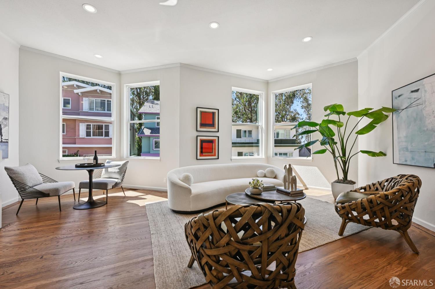 302 Warren Drive