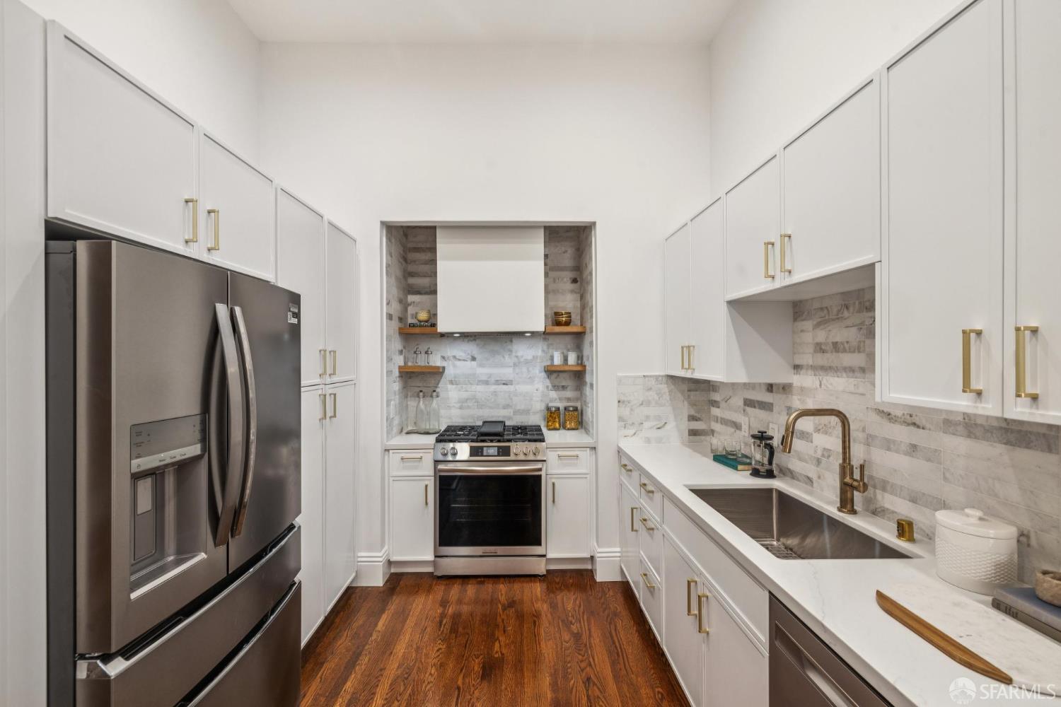 223 Divisadero Street