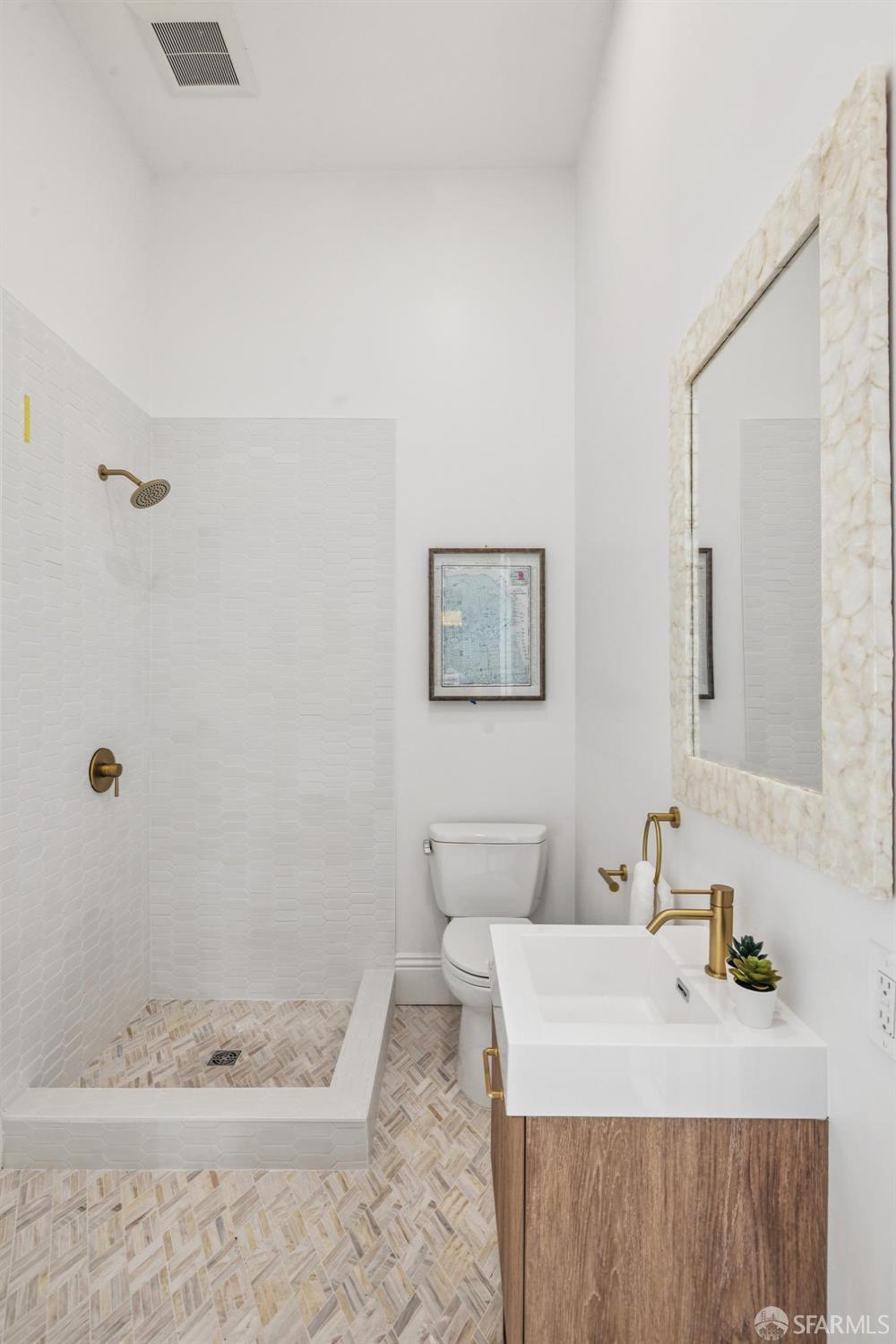 223 Divisadero Street