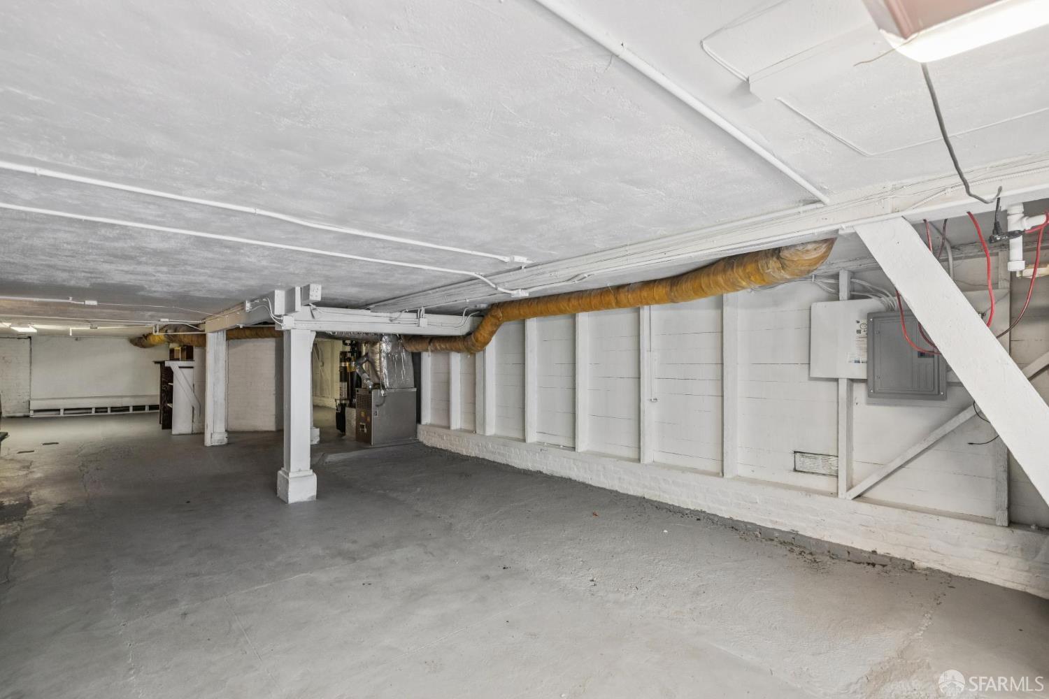 223 Divisadero Street