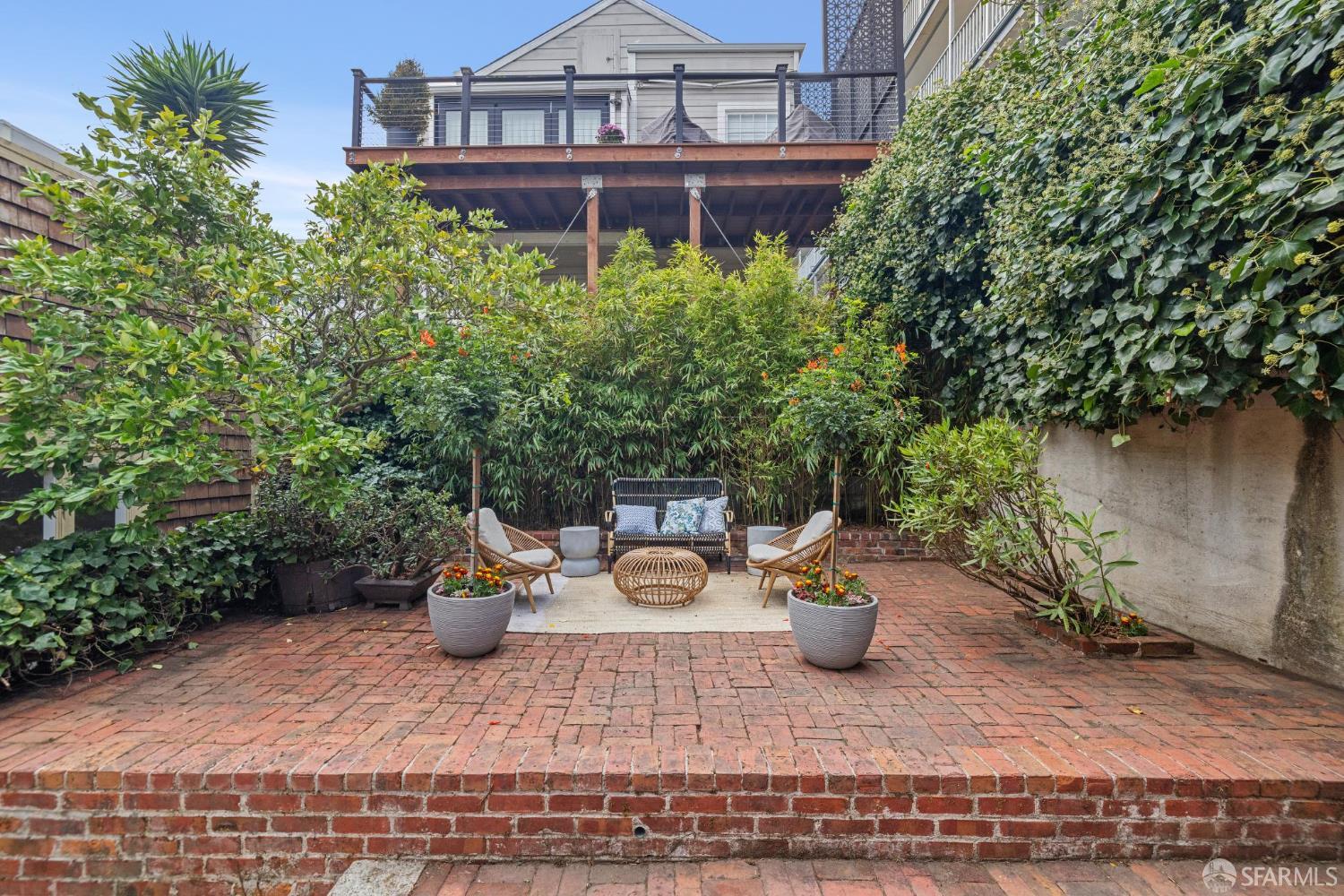 223 Divisadero Street