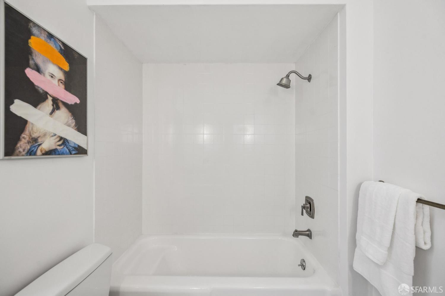 223 Divisadero Street