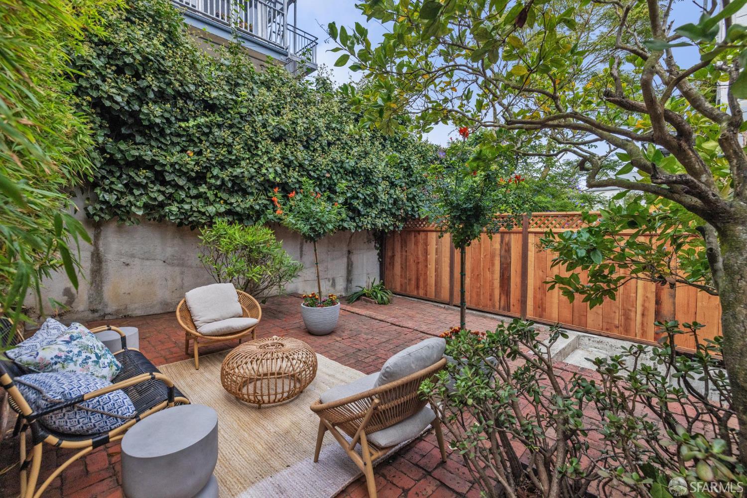 223 Divisadero Street