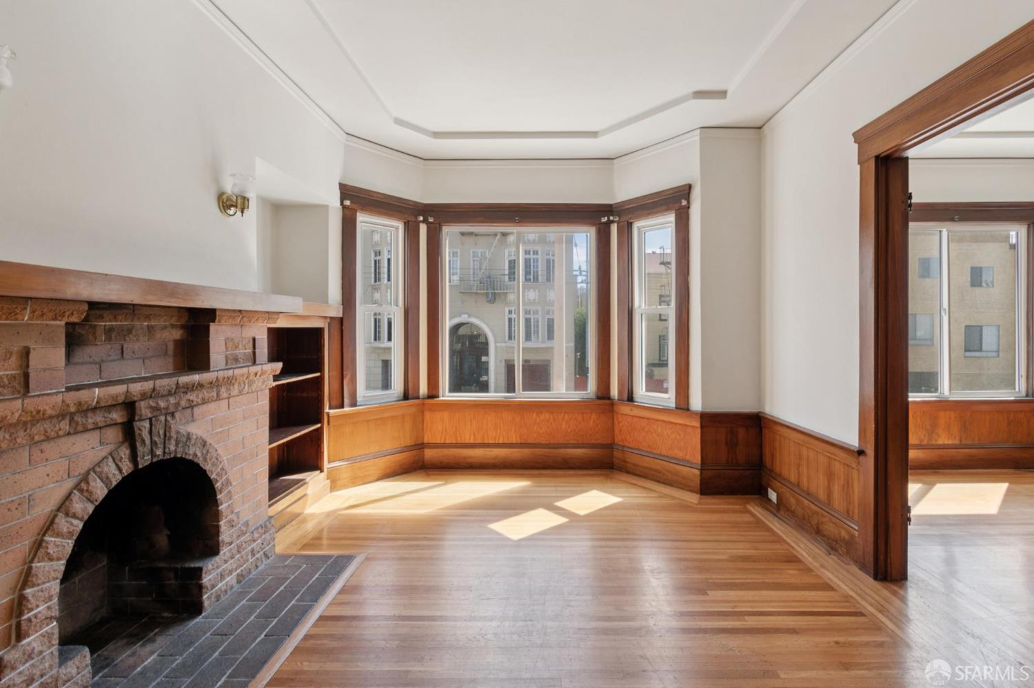 1374-1376 Chestnut Street