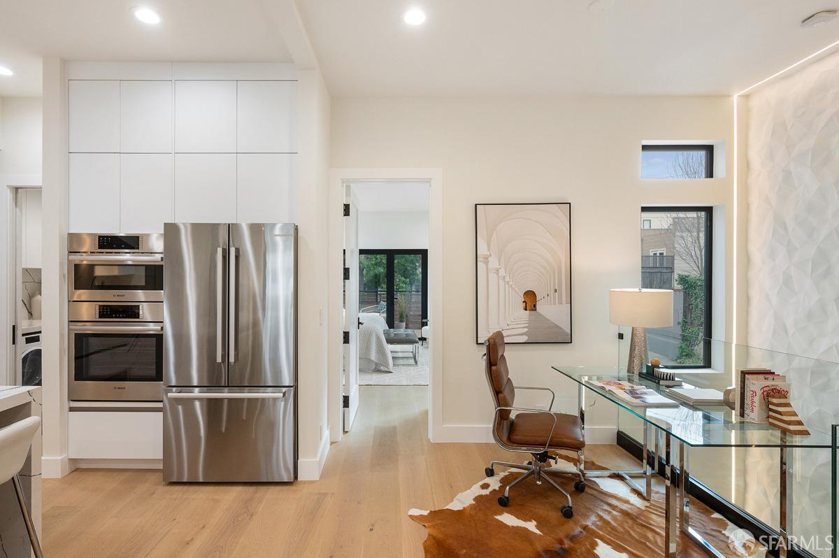 1935-1937 Greenwich Street