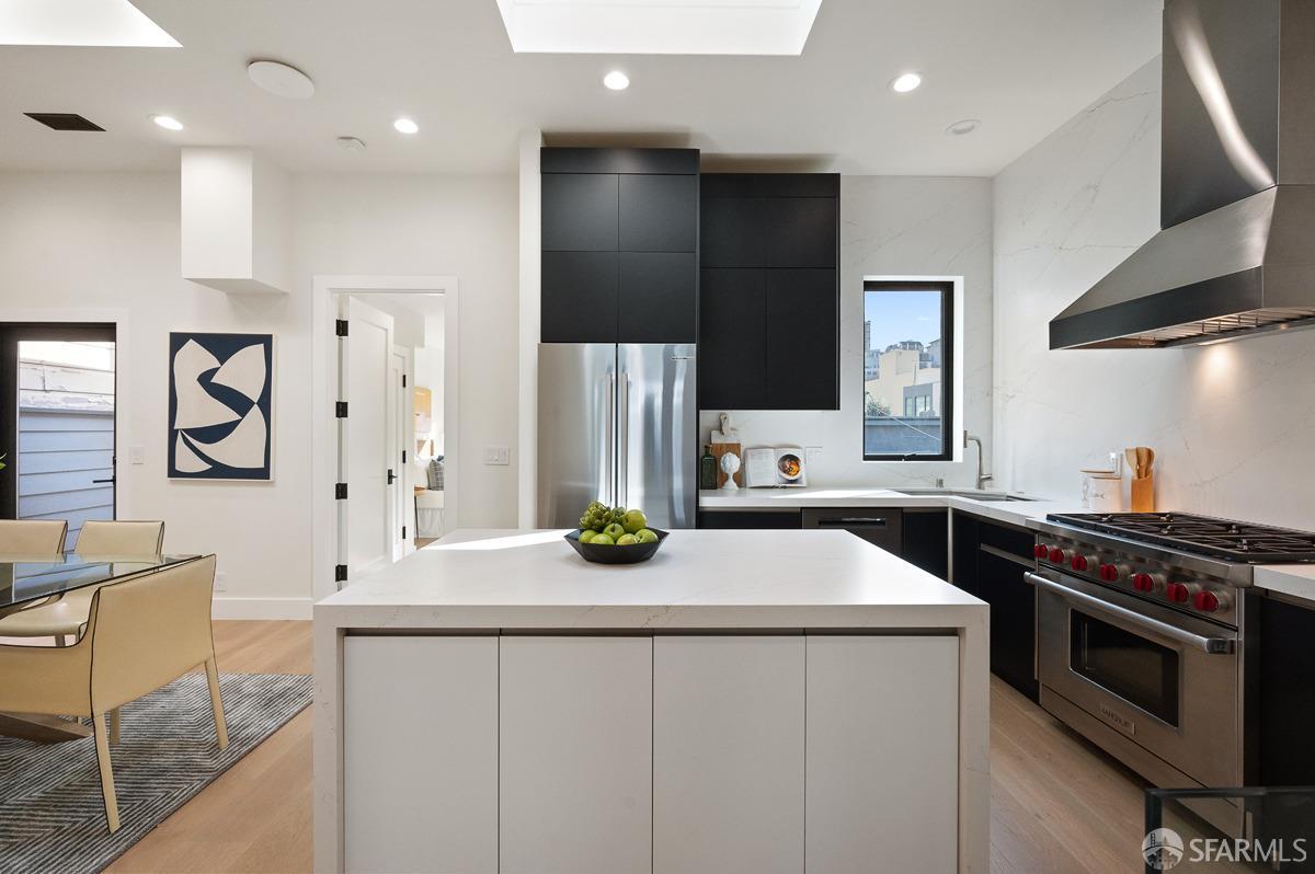 1935-1937 Greenwich Street