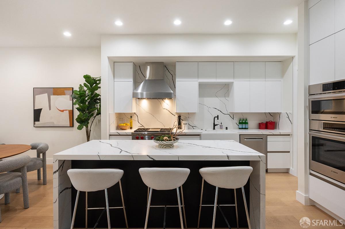 1935-1937 Greenwich Street