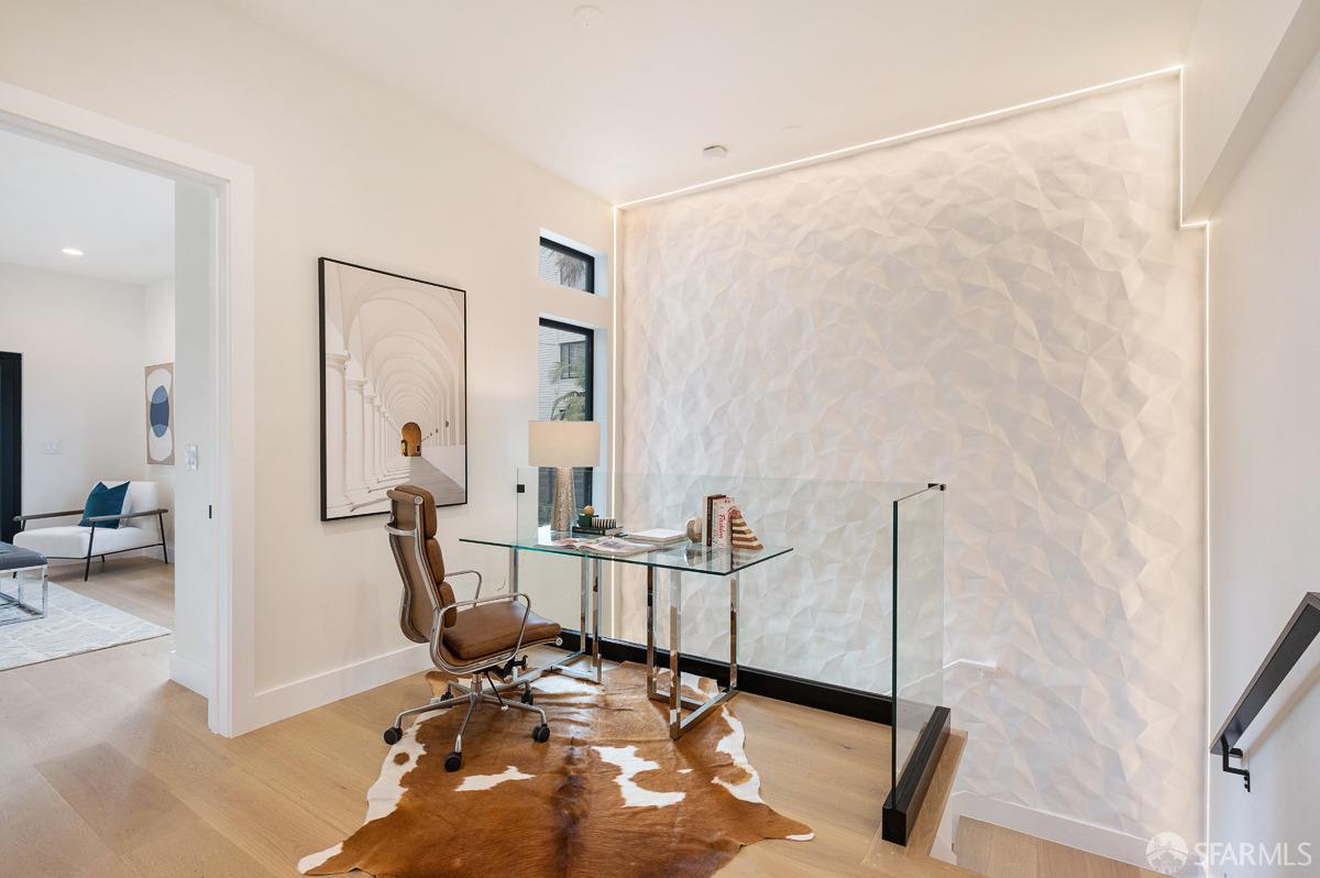 1935-1937 Greenwich Street