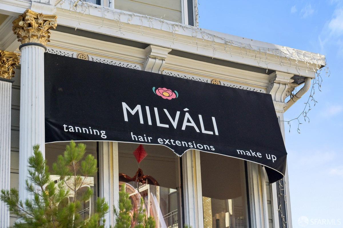 1935-1937 Greenwich Street