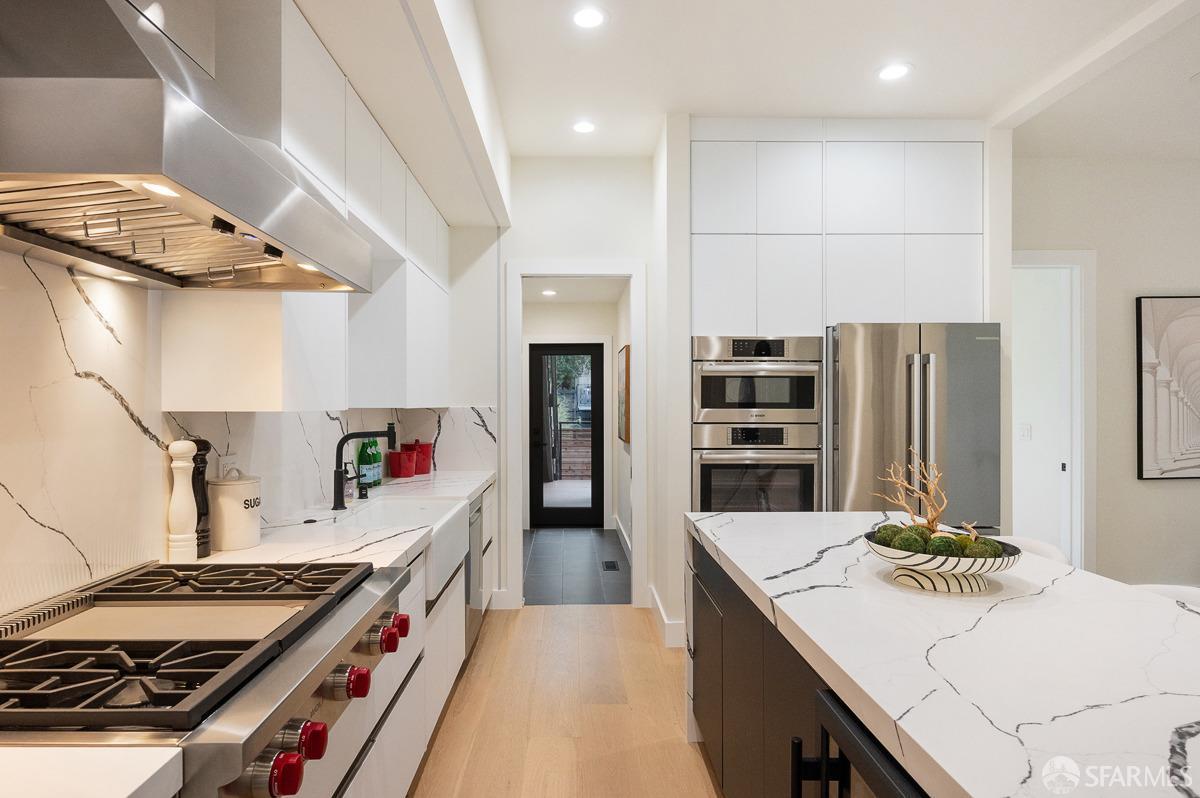 1935-1937 Greenwich Street