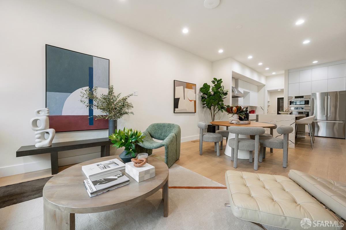 1935-1937 Greenwich Street