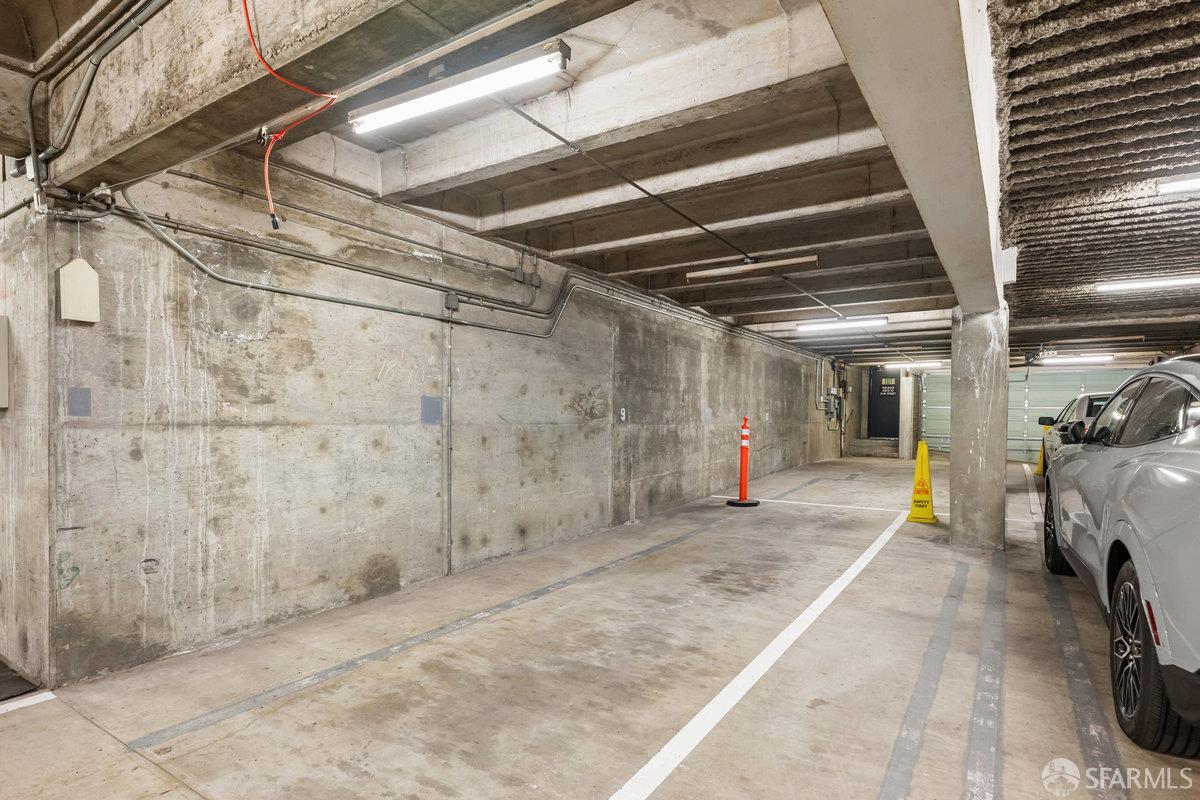 1250 Jones Street # 703