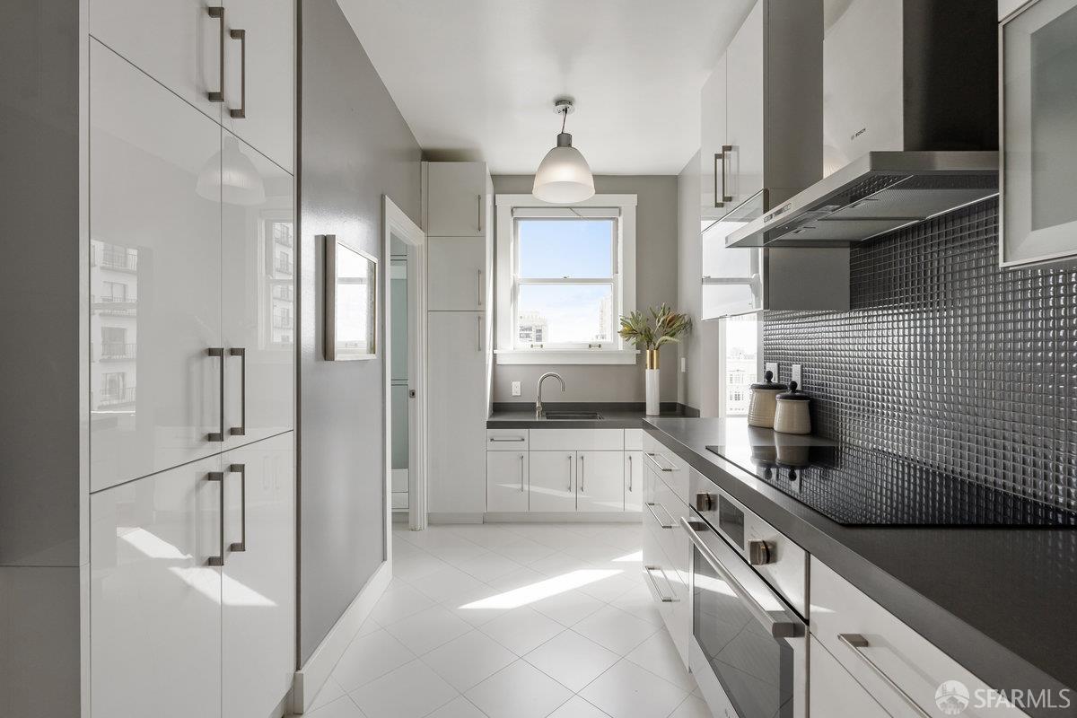 1250 Jones Street # 703