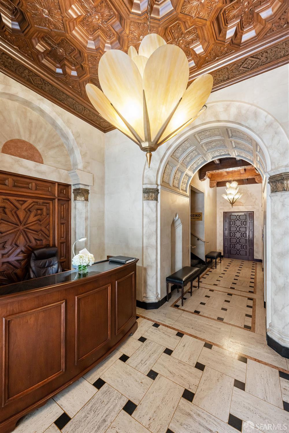 1250 Jones Street # 703