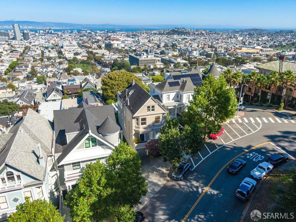 171-73 Buena Vista Avenue