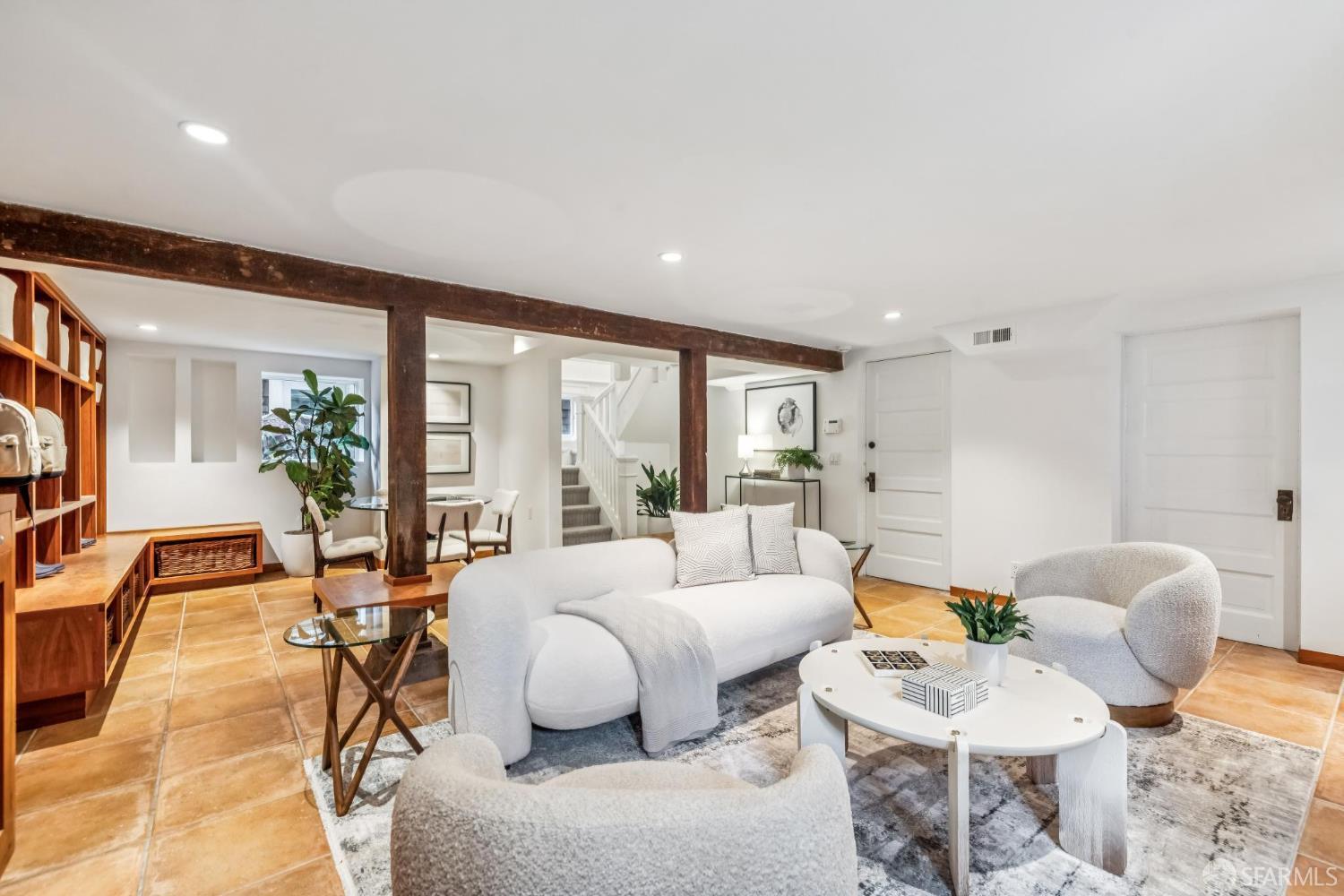 35 Commonwealth Avenue