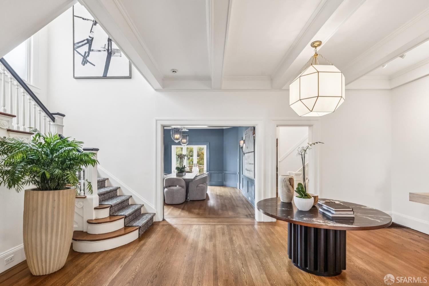 35 Commonwealth Avenue