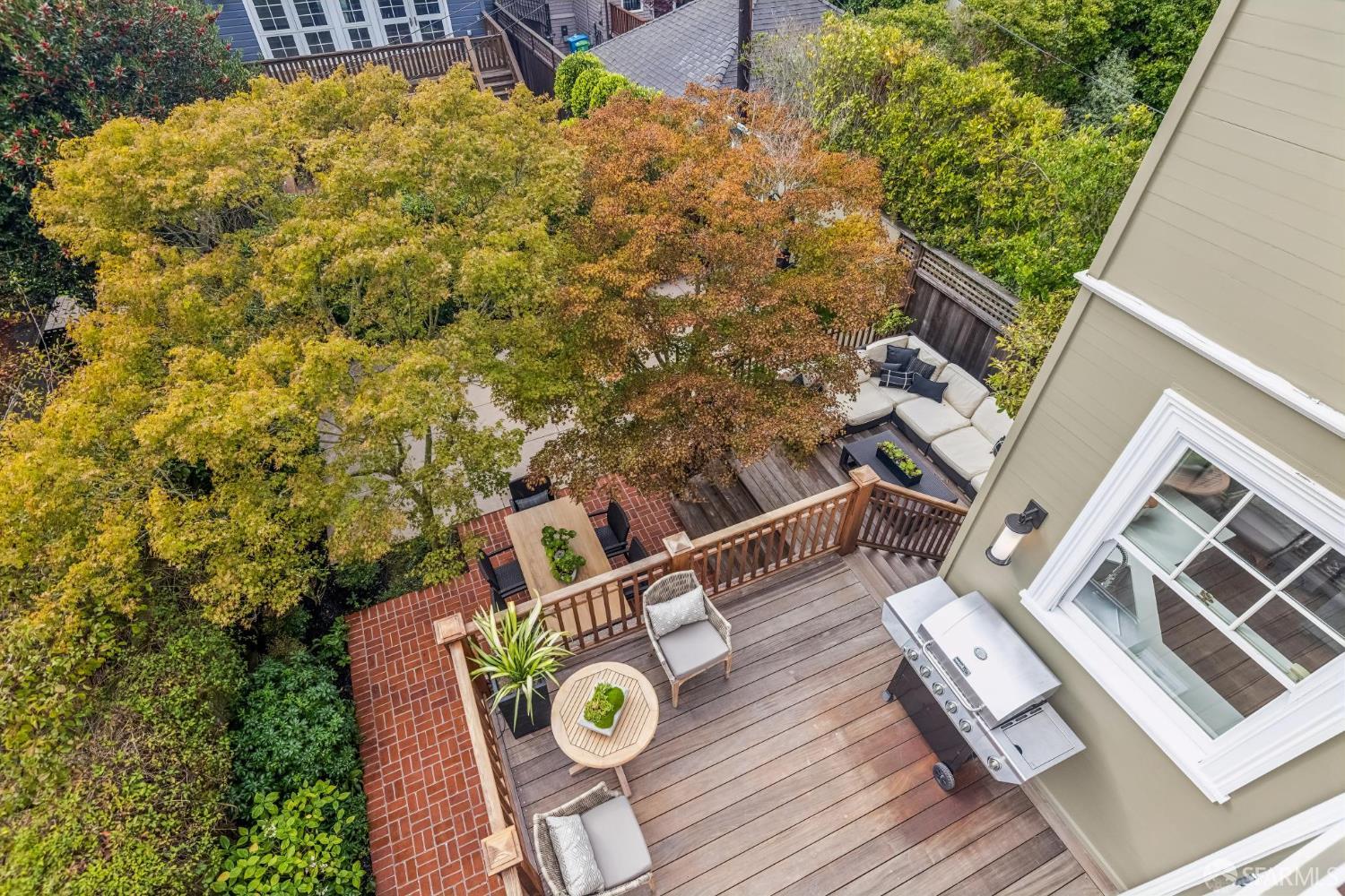 35 Commonwealth Avenue