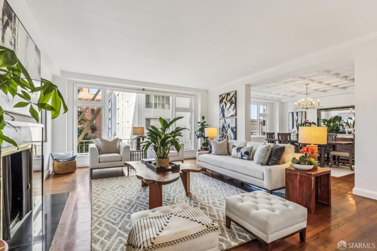 850 Powell Street # 202