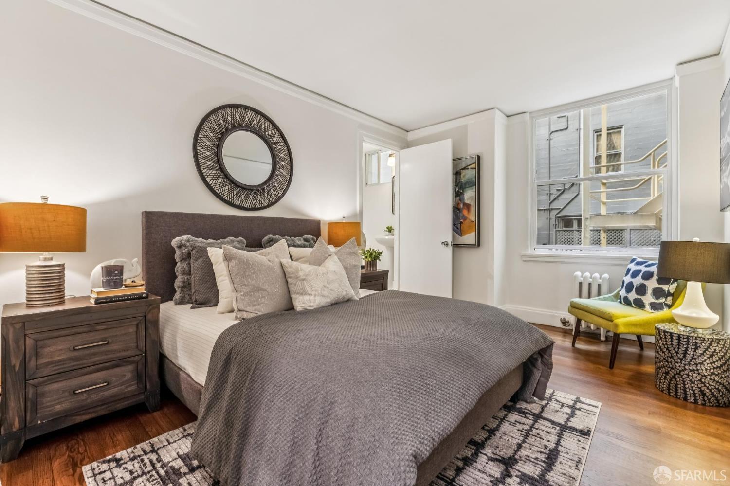 850 Powell Street # 202