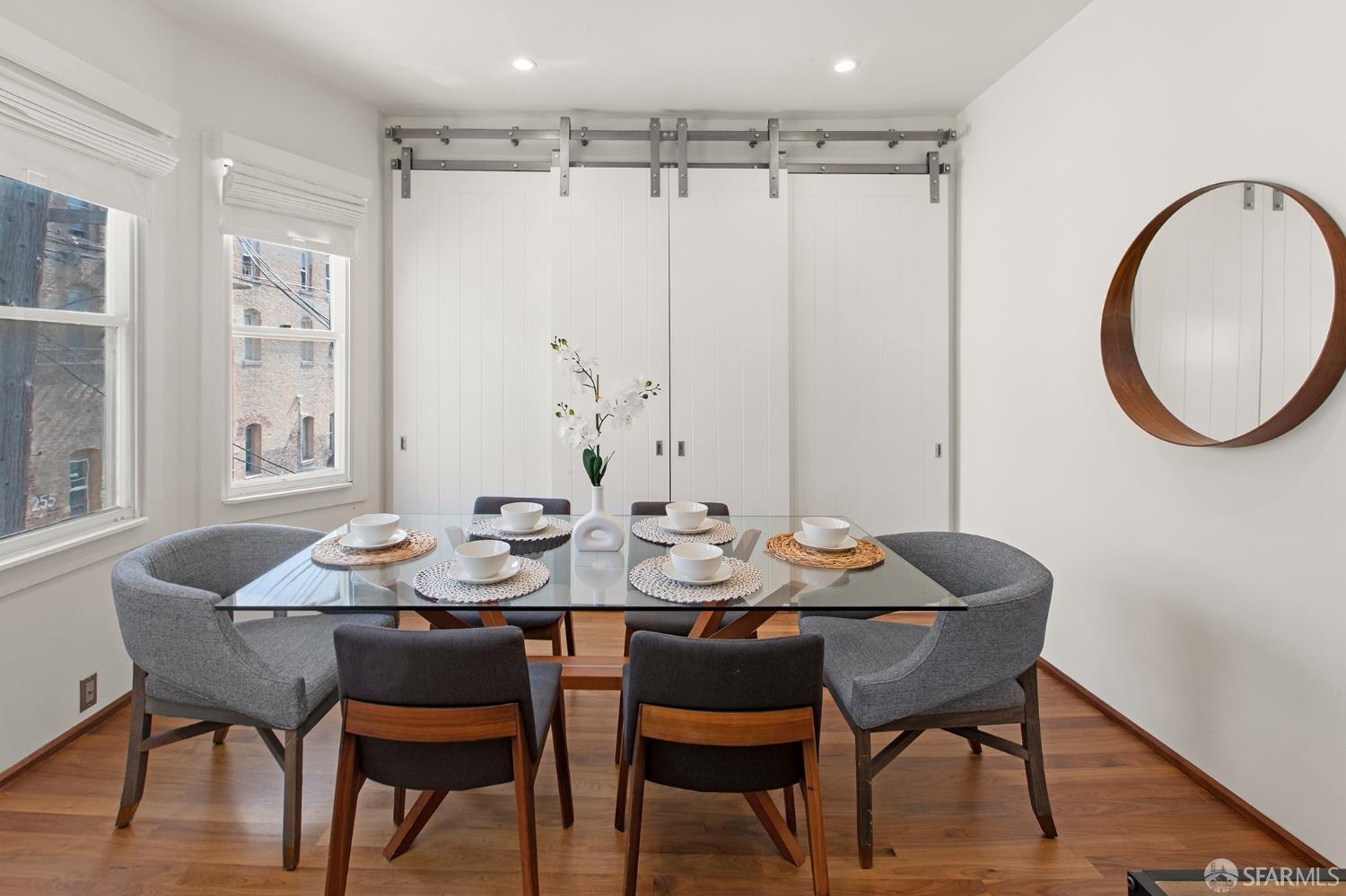 252-254 Ritch Street