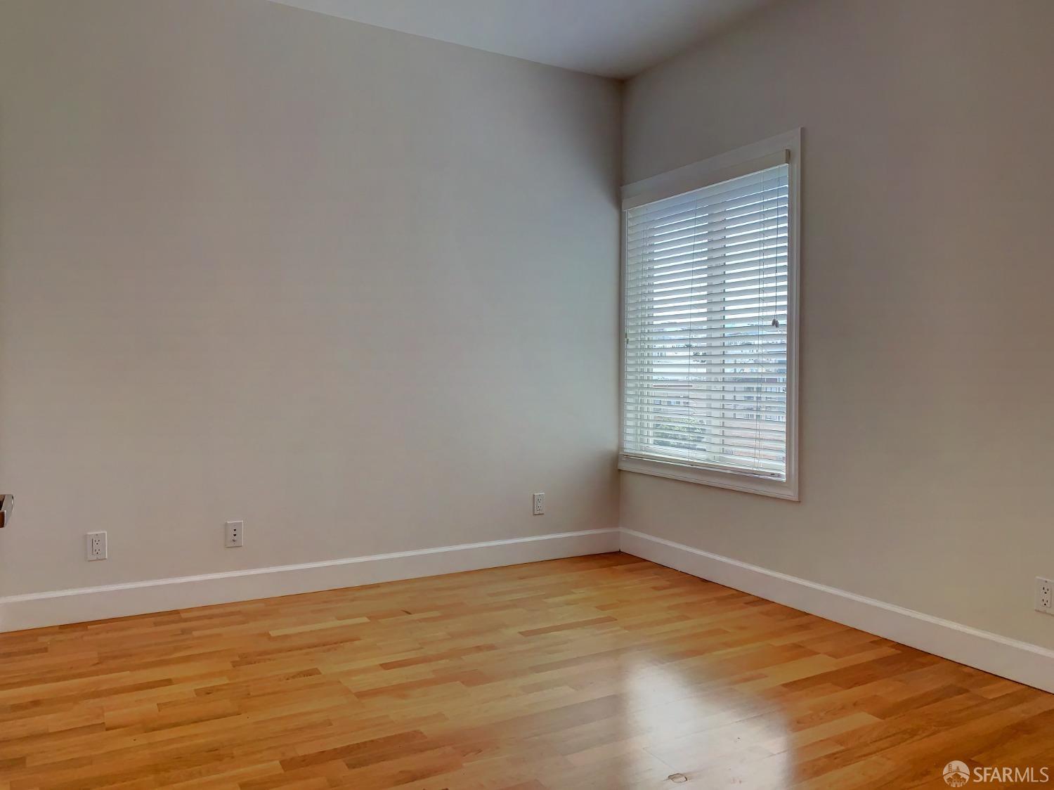375 25th Avenue # 401