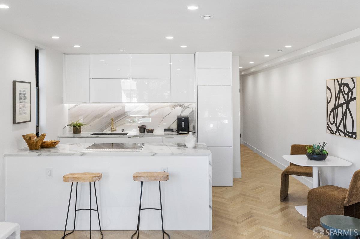 455 Vallejo Street # 207, San Francisco Unit: 207