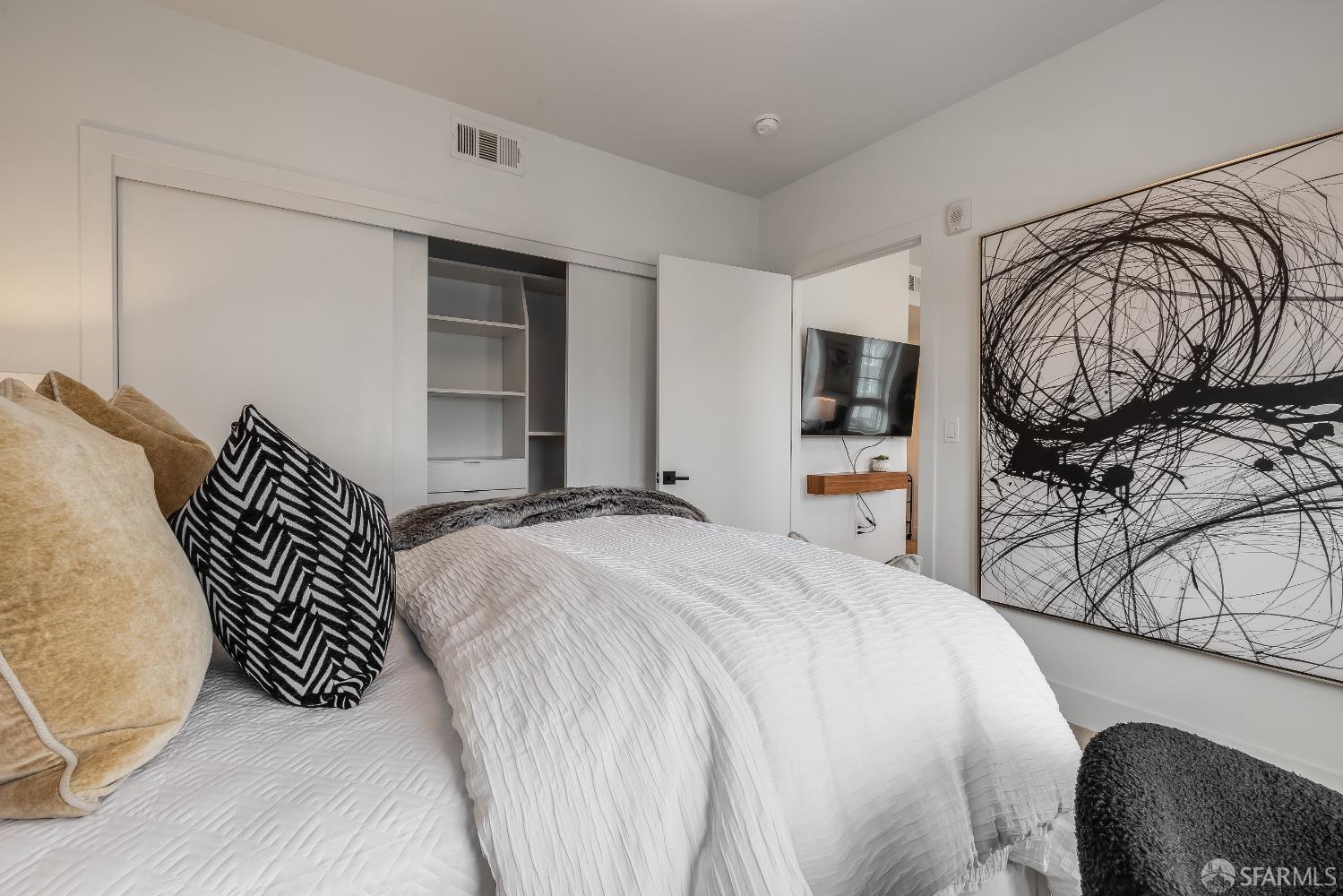 369 18th Avenue # 203