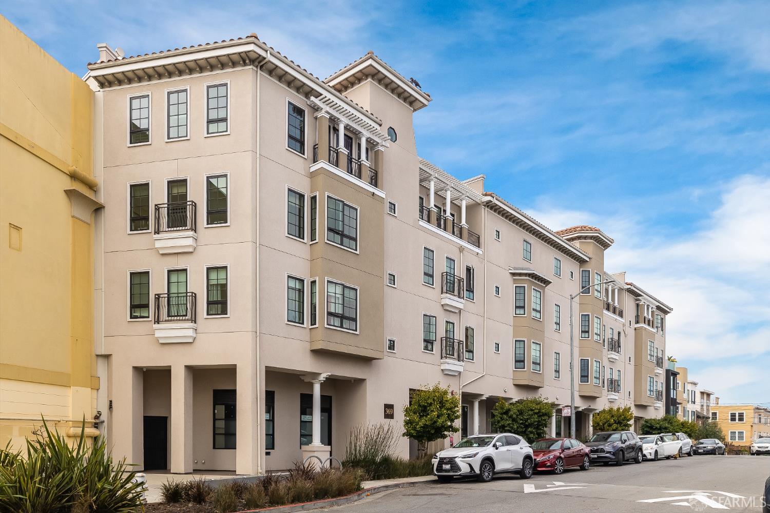 369 18th Avenue # 203