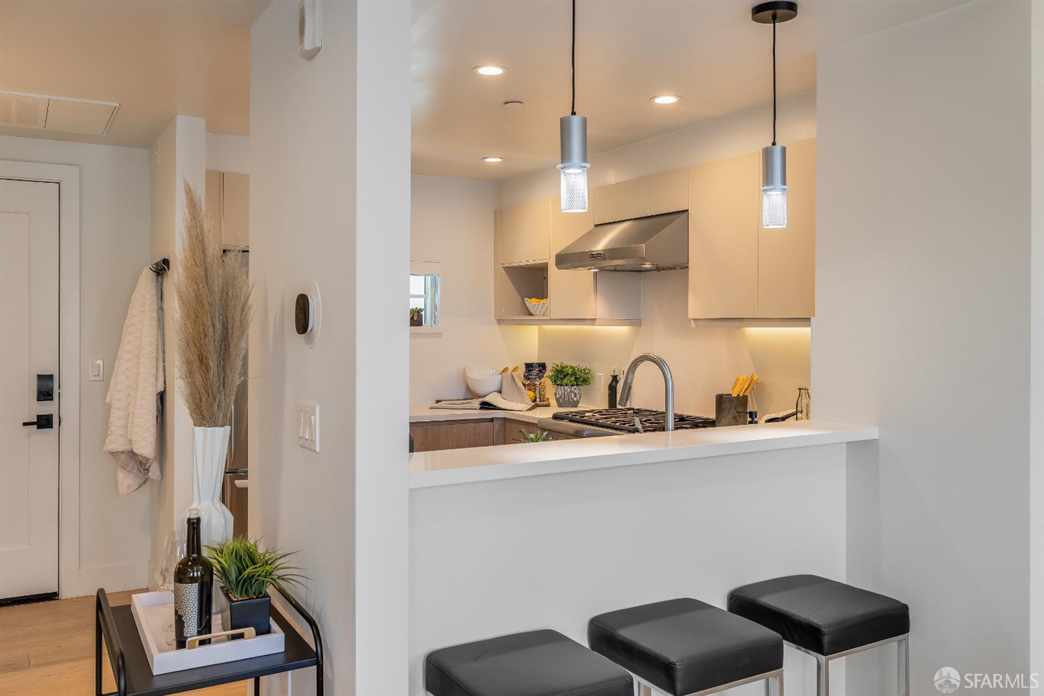 369 18th Avenue # 203