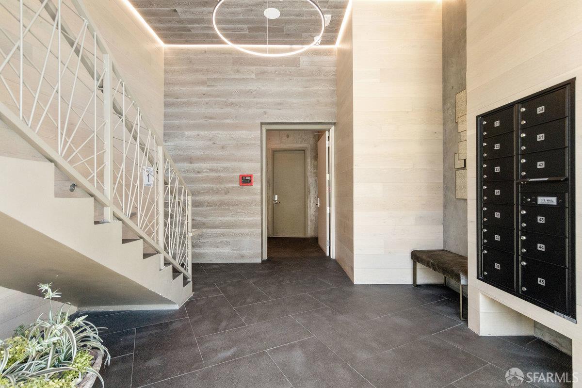 1 Stanyan Street # 24