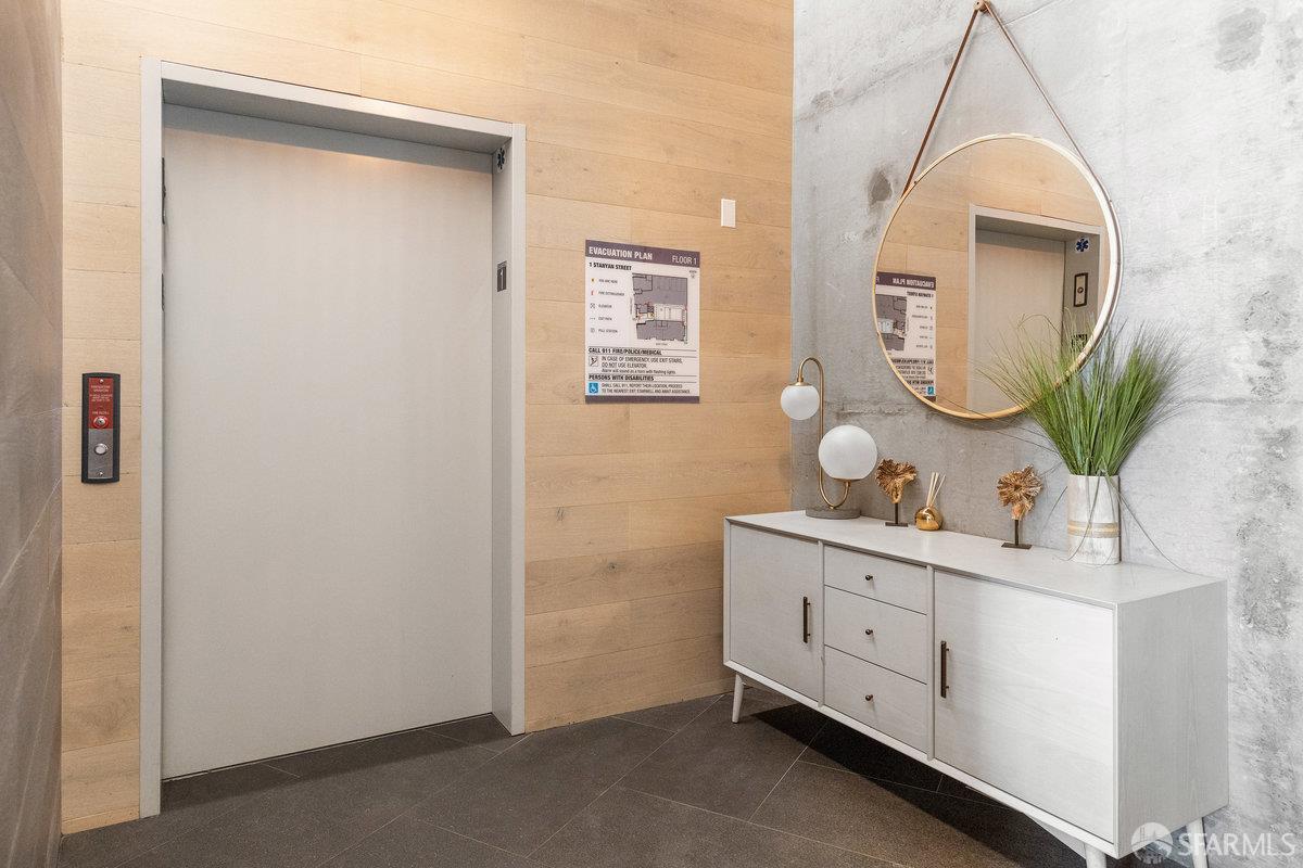 1 Stanyan Street # 24