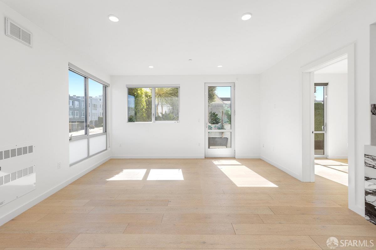 1 Stanyan Street # 24