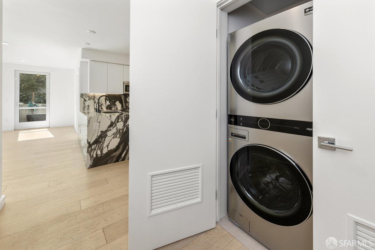 1 Stanyan Street # 24